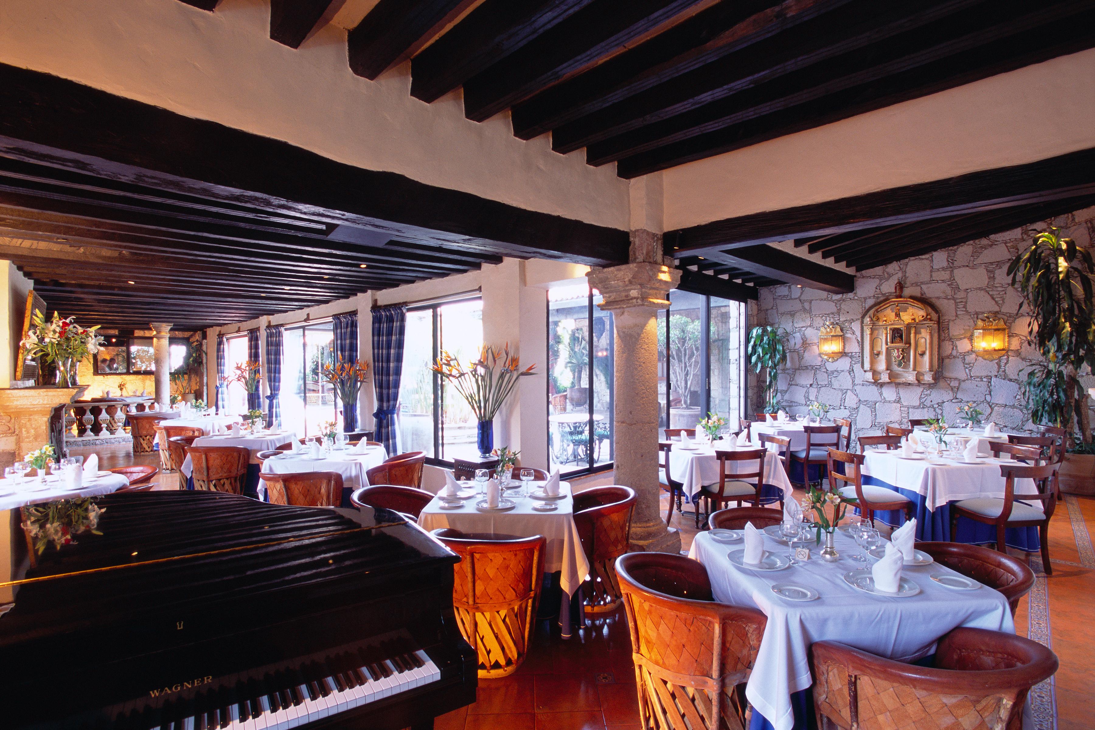 Villa Montana Hotel & Spa Morelia Restaurace fotografie